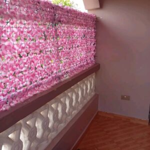 Balcony fence